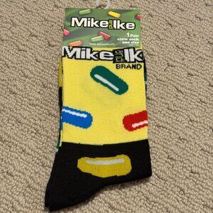 New Mike & Ike Novelty Crew Socks Size 6-12/13 - Men's/Women's -